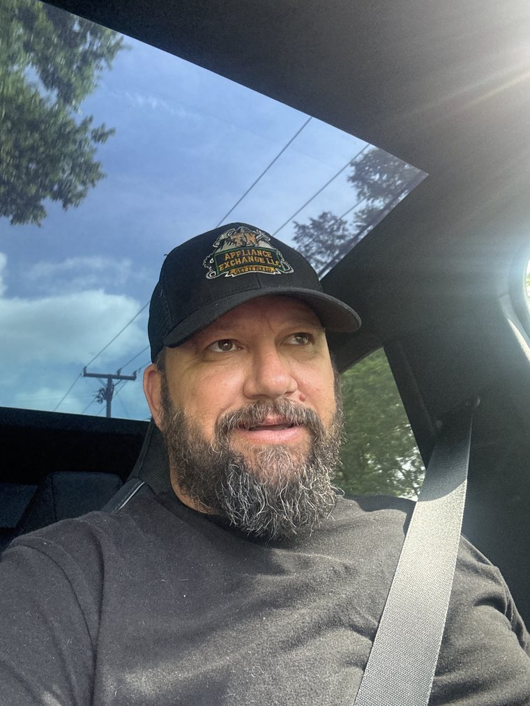 Teddy, appliance repair technician at TN Appliance Exchange